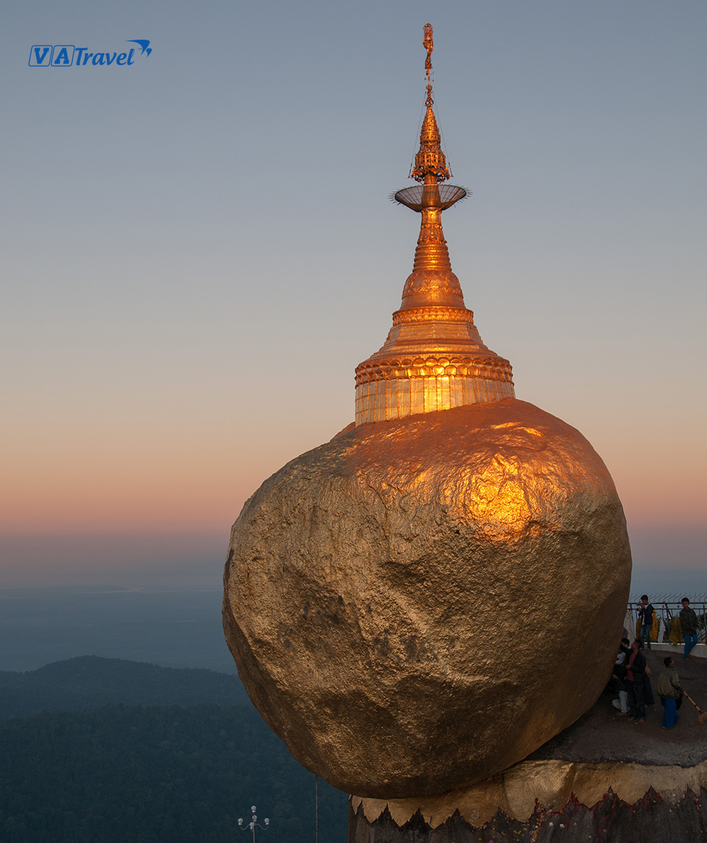 Chiêm ngưỡng vẻ đẹp của chùa Hòn Đá Vàng
