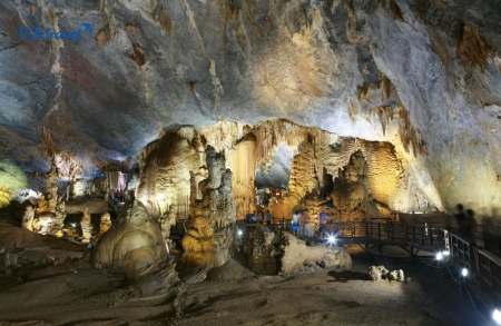 Du lịch động Thiên Đường - Khám phá vẻ đẹp tuyệt diệu trong lòng đất