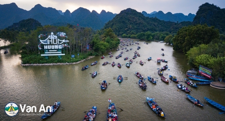 HÀ NỘI – LỄ HỘI CHÙA HƯƠNG (TRONG NGÀY)