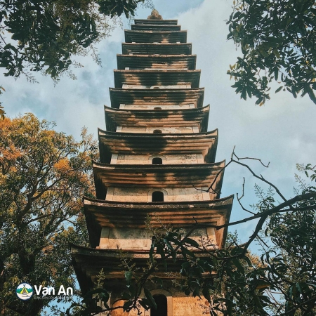 TOUR HÀ NỘI – ĐỀN TRẦN – THÁP PHỔ MINH – CHÙA CỔ LỄ ĐỀN PHỦ DẦY (TRONG NGÀY)